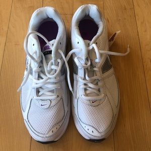NWT Nike Tennis Shoes